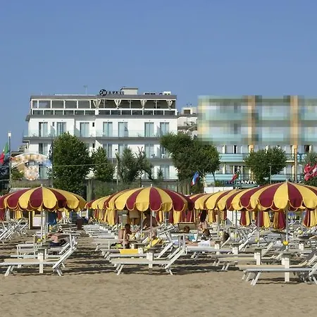 Hotell Hotel Vistamare Rivazzurra Di Rimini