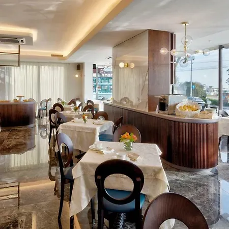 Hotel Vistamare 3*