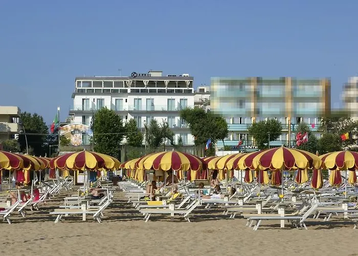 מלון Vistamare Rivazzurra Di Rimini