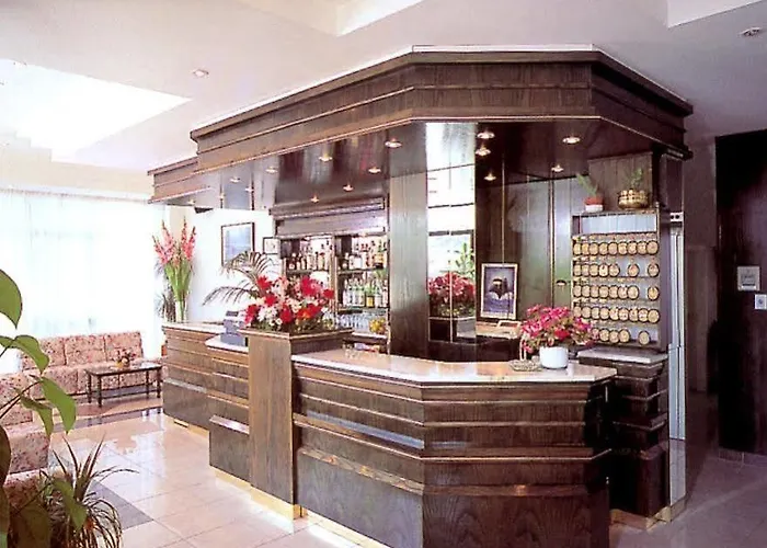 Szálloda Vistamare Rivazzurra Di Rimini