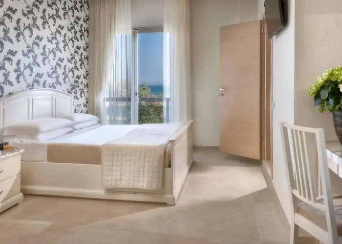 Szálloda Vistamare 3*